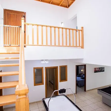 Lucilin بلايا بلانكا